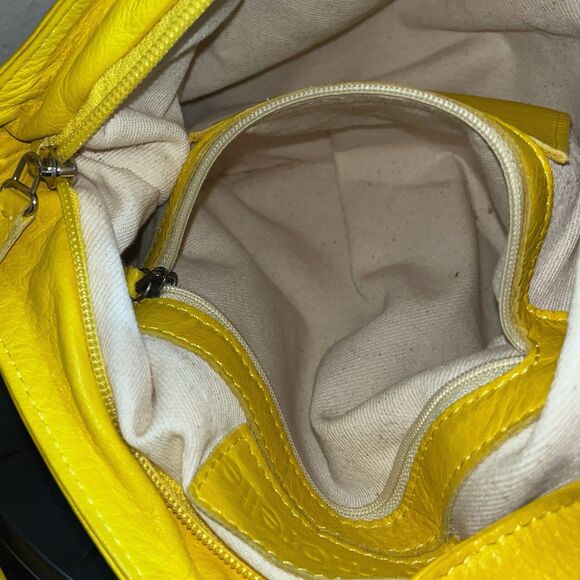 Morelle Yellow Leather Shoulder Bag Bow Accent Slouchy Hobo Bag Purse EUC - Picture 9 of 11
